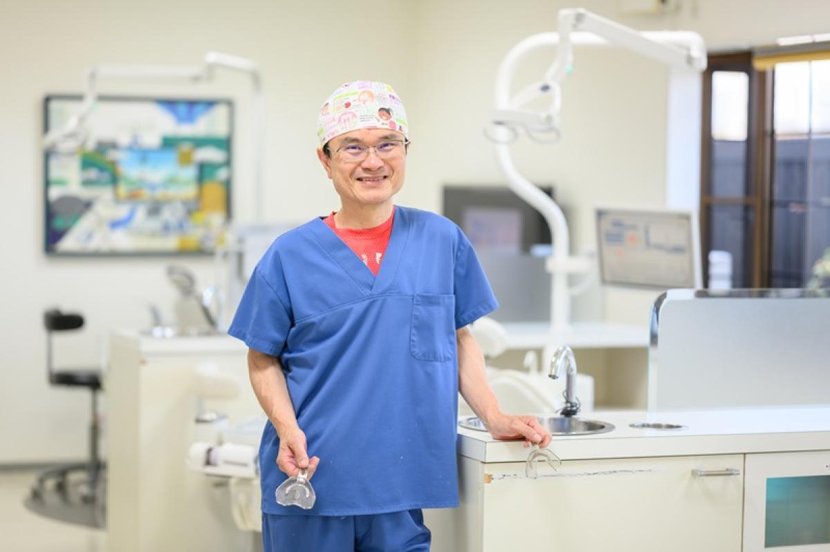 大人の歯の悩みとは?歯並び・歯の色・口臭・歯周病…悩まずにまずはご相談を!